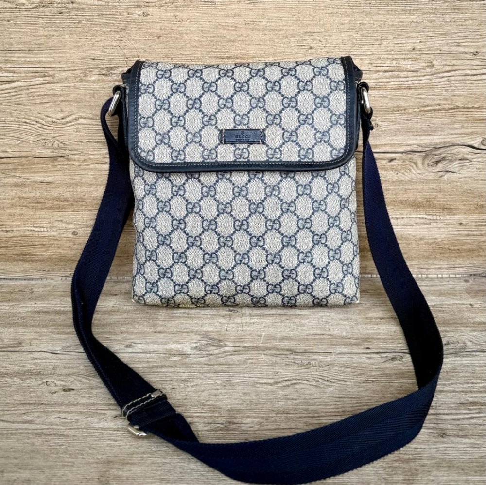 Authentic Gucci Blue GG canvas and Leather messenger bag